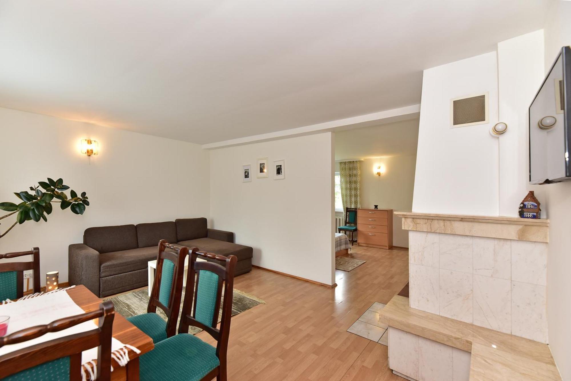 Augutes Zurlienes Apartamentai Trakai Luaran gambar
